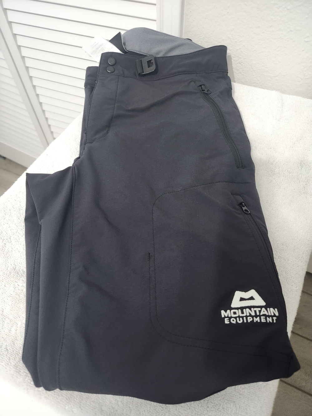 Mountain Equipment Men's Black Softshell Outdoor Pants